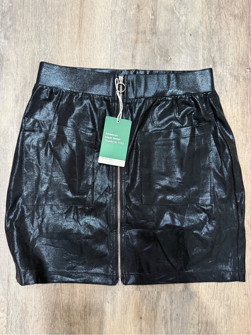 HALARA Black Shimmery Faux Leather Zip Front Mini Skirt